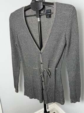 Daisy Fuentes Cardigan Size L Gray Metallic Knit Button Front Sweater